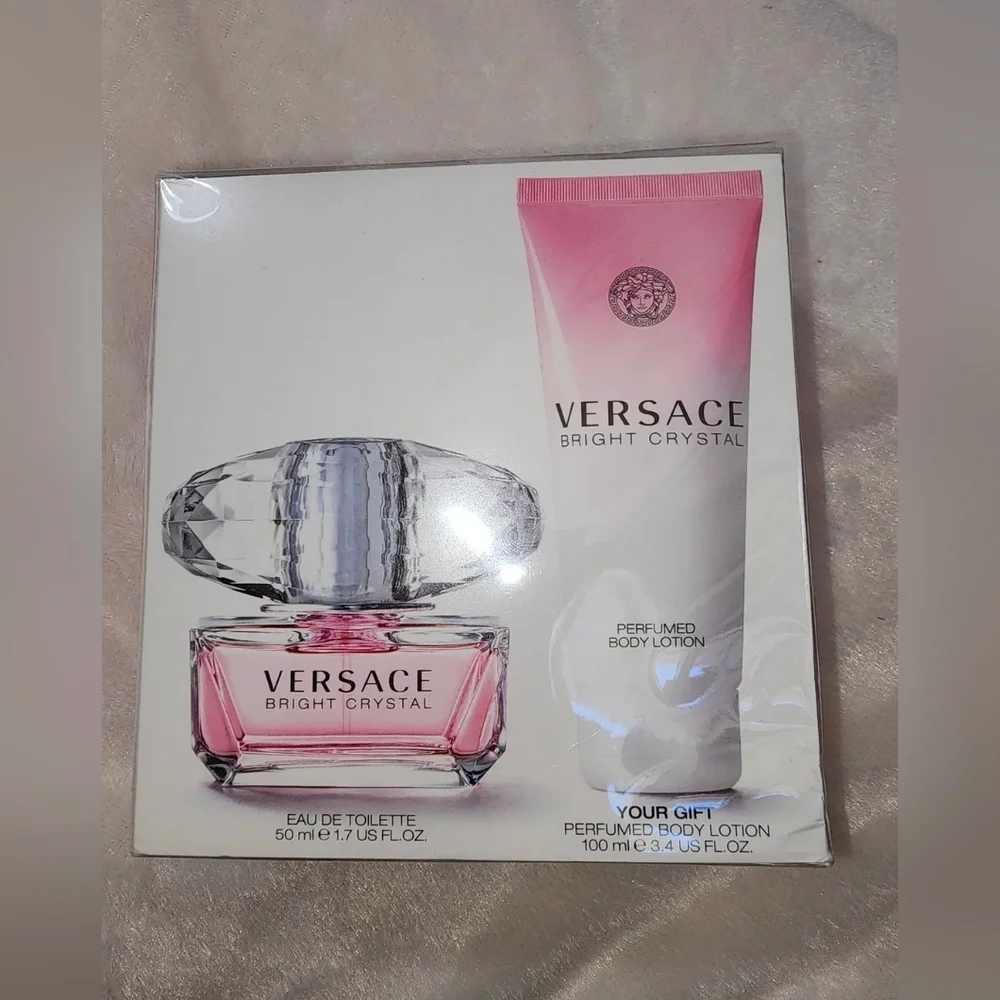 Versace Bright Crystal Travel Set - Picture 1 of 2